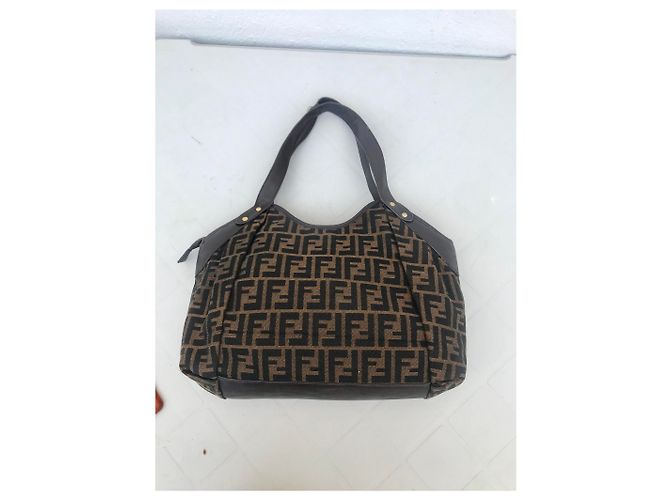 2 Jours Fendi Vintage Handtasche - Ansicht 6