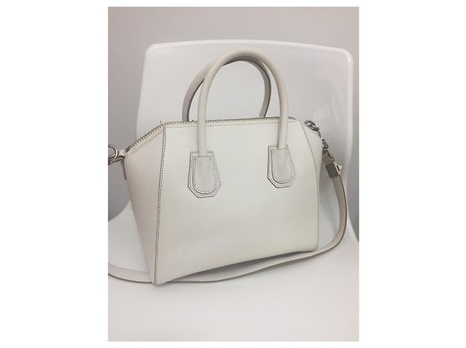Borsa a mano Givenchy Antigona Piccola Bianca in Pelle Bianco - vista 4