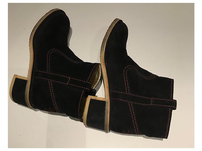 Chanel Stivaletti CC Suede In Gomma Nero - vista 10