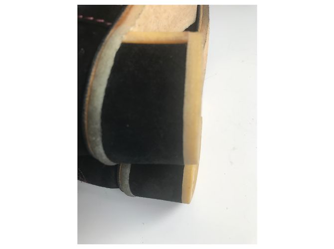 Chanel Stivaletti CC Suede In Gomma Nero - vista 28