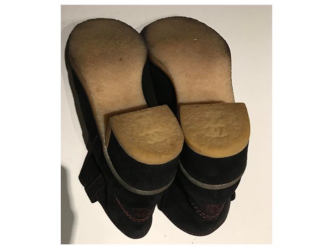 Chanel Stivaletti CC Suede In Gomma Nero - vista 5