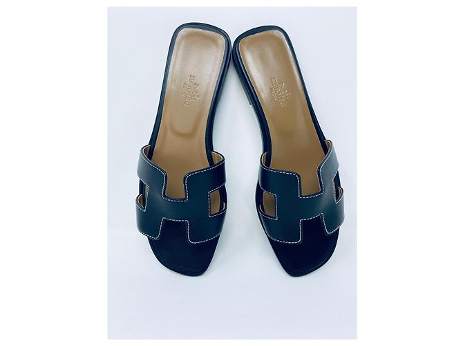 Hermès HERMES ORAN BLACK FLAT SANDALS NEU Schwarz - Ansicht 3