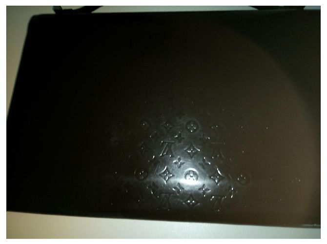 Deauville Clutch Louis Vuitton Anouchka in vernice nera Nero - vista 3