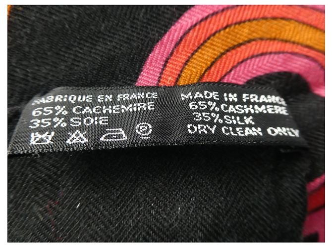 Scialle di cachemire e seta Hermès, Modello TOHU-BOHU con la sua scatola - vista 8