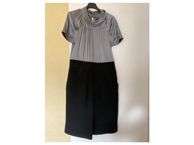 Abito Bcbg Max Azria in raso di seta bicolore nero e grigio - vista 8