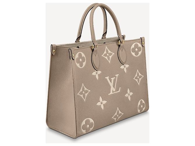 Louis Vuitton OntheGo MM Monogramma Giant Pelle Dune - vista 5