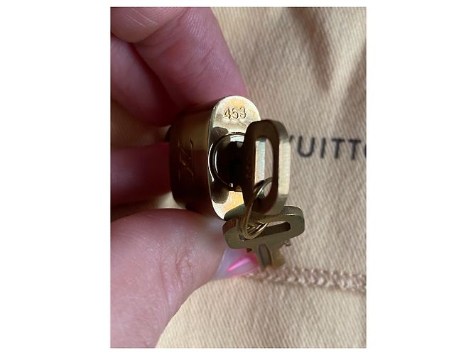 Louis Vuitton Schloss mit 2 Schlüsseln für Speedy Keepall Alma Gold hardware - Ansicht 4