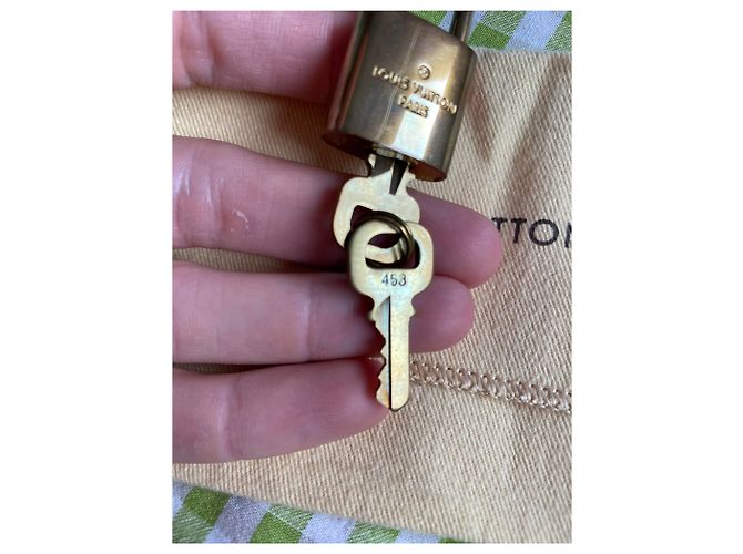 Louis Vuitton Schloss mit 2 Schlüsseln für Speedy Keepall Alma Gold hardware - Ansicht 5