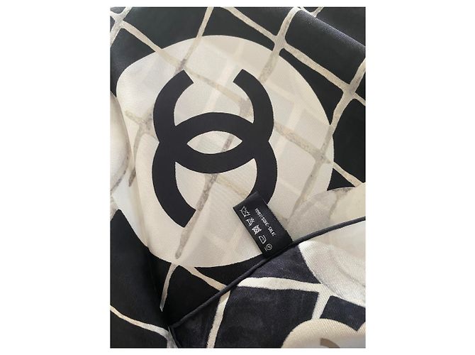 Bufanda CHANEL con camelias Multicolor - vista 5