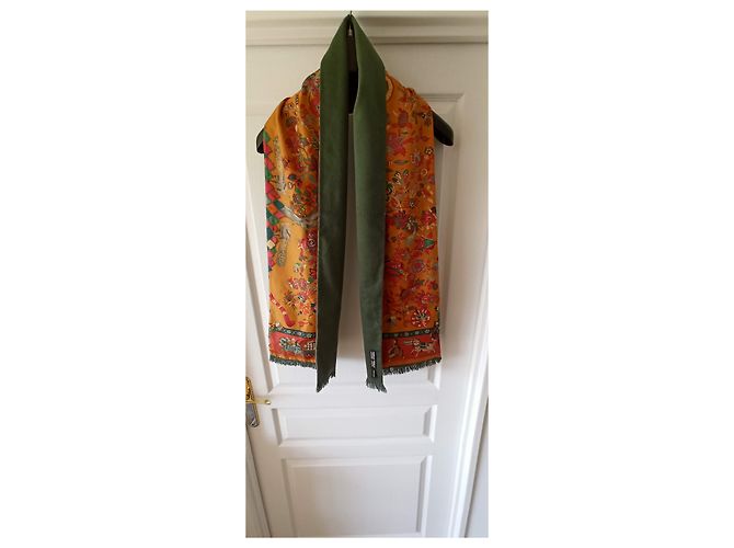 Lenço Hermès de seda e angorá verde e laranja - vista 4