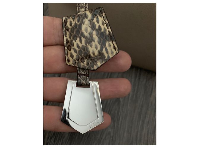 Fendi By The Way Tasche Leder Beige Grau Schlangen Details - Ansicht 10