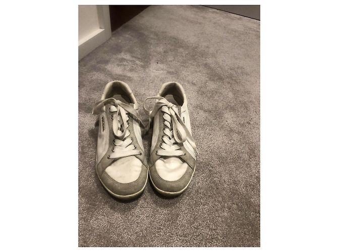 Sneakers Prada bianche e grigie in pelle e camoscio Bianco Grigio - vista 3