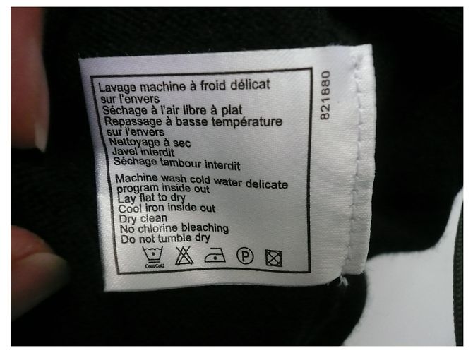 CHANEL UNIFORM Herrenpullover V schwarze Wolle Hervorragender Zustand TS - Ansicht 9