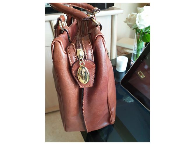 Valentino Handtasche aus dunkelbraunem Leder - Ansicht 8