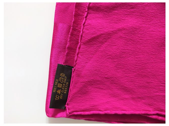 Bufanda Monaco Louis Vuitton Fucsia - vista 3