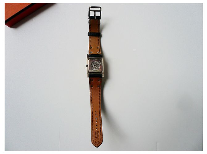 Hermès Reloj HERMES Médor en excelente estado Negro - vista 8