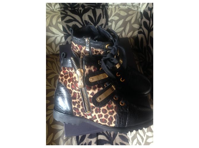 Bottines Albano en cuir python noir - vue 5