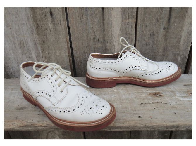 derbies ajourés Church's p 36,5 Branco - vista 4