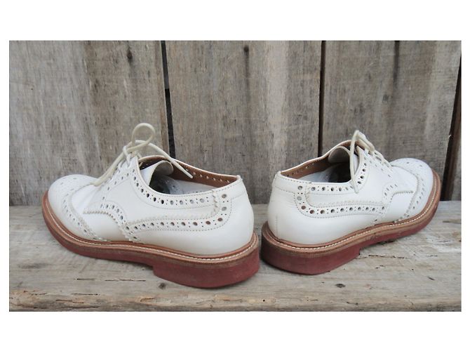 derbies ajourés Church's p 36,5 Branco - vista 6