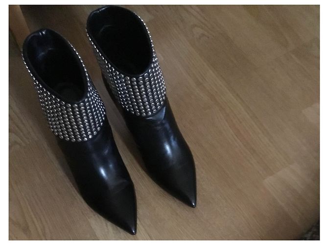 Stivaletti Saint Laurent in pelle d'agnello nera 37.5 Nero - vista 3