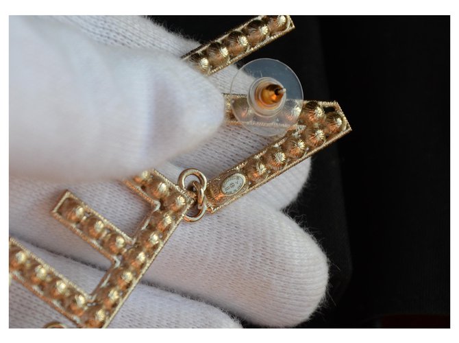 Orecchini con logo Chanel "CHA NEL" Argento D'oro - vista 8