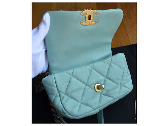 Chanel 19 Chanel Tasche 19 mini Blau Golden Hellblau Türkis - Ansicht 12