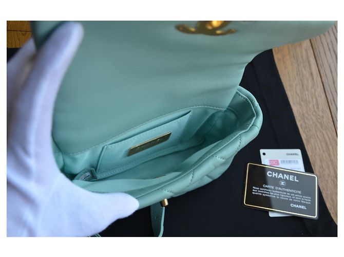 Chanel 19 Chanel Tasche 19 mini Blau Golden Hellblau Türkis - Ansicht 13