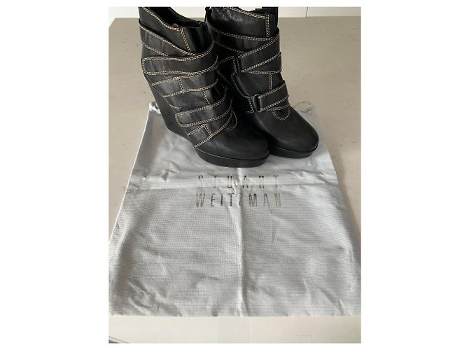 Botines de tacón de cuña Stuart Weitzman en cuero negro - vista 5