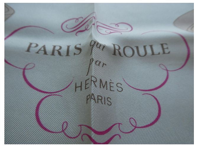 Hermès Praça de Paris que rola rosa claro com sua caixa - vista 2