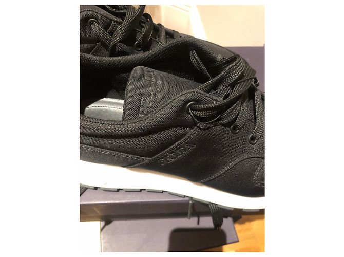 Sneakers Prada nuove - vista 4