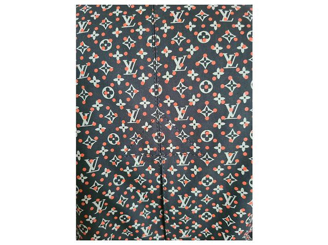 Nueva gabardina de Louis Vuitton nunca usada Castaño - vista 12