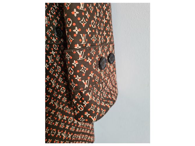 Nueva gabardina de Louis Vuitton nunca usada Castaño - vista 4
