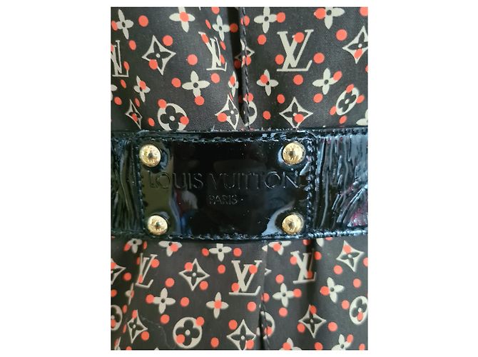 Nueva gabardina de Louis Vuitton nunca usada Castaño - vista 8