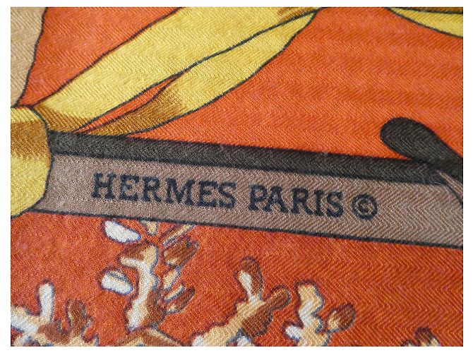 chale hermès neve d'altri tempi 140X140 Cashmere / seta Arancione - vista 5