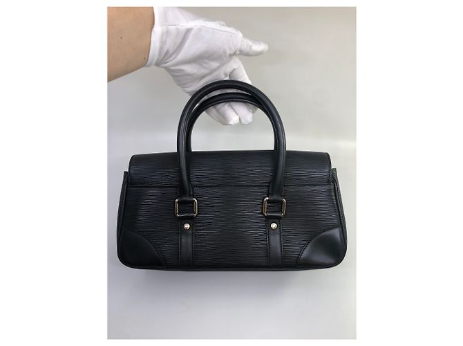 Louis Vuitton Borsa Segur in Pelle Epi Nera Nero - vista 4