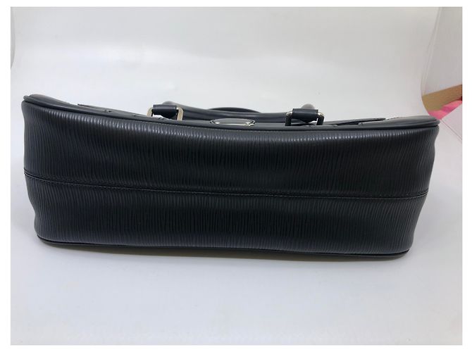 Louis Vuitton Borsa Segur in Pelle Epi Nera Nero - vista 5