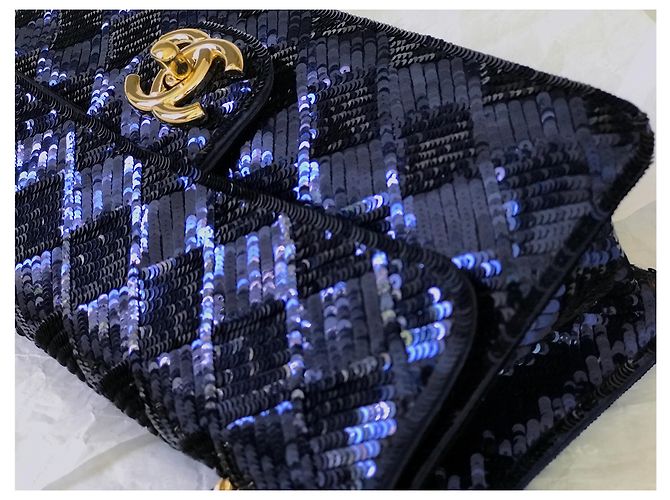 Timeless Chanel Borsa camaleonte rara Blu Blu navy Blu scuro - vista 8