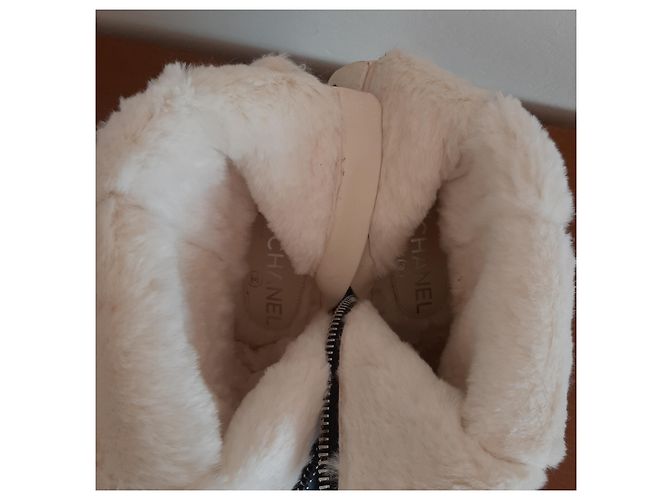 Chanel Stivaletto in pelle con pelo Nero - vista 7
