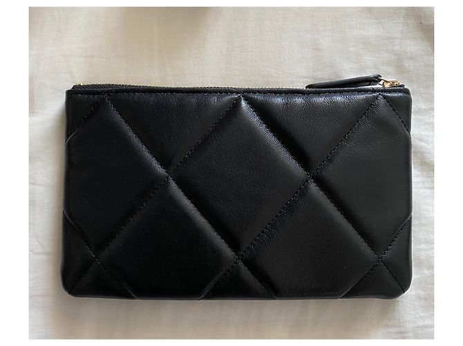 Cambon Clutch Chanel 19 Nero - vista 4