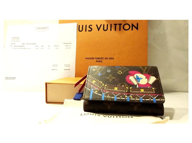 Louis Vuitton Victorine Wallet. Weihnachtskollektion 2020 Gold hardware - Ansicht 3