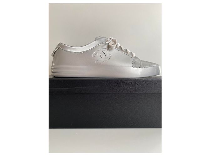 SNEAKERS CHANEL ARGENTO , taille 40,5 - vista 2