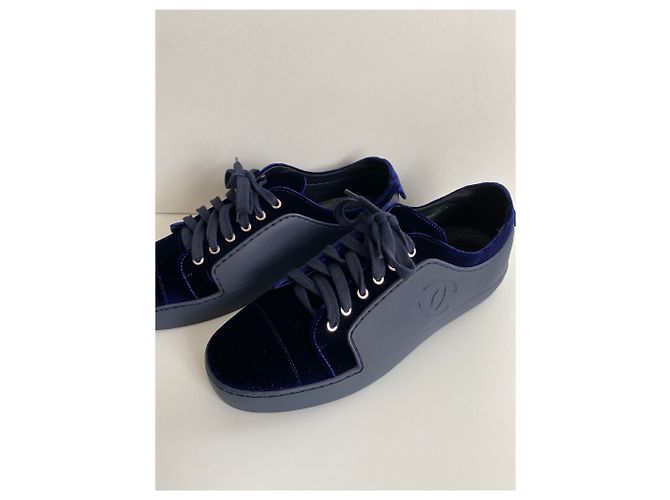 Sneakers Chanel in pelle / velluto , notte Blu . taille 40,5 Blu navy - vista 7
