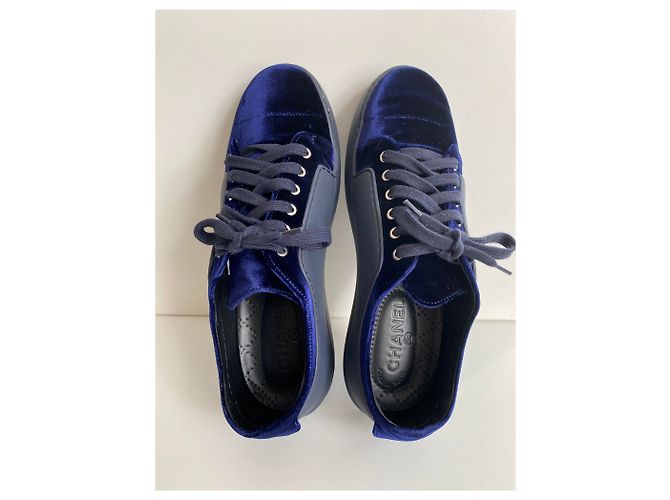 Sneakers Chanel in pelle / velluto , notte Blu . taille 40,5 Blu navy - vista 8