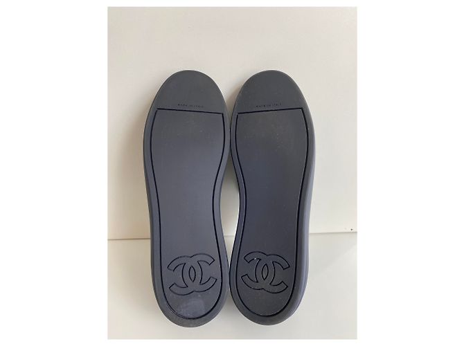 Sneakers Chanel in pelle / velluto , notte Blu . taille 40,5 Blu navy - vista 9