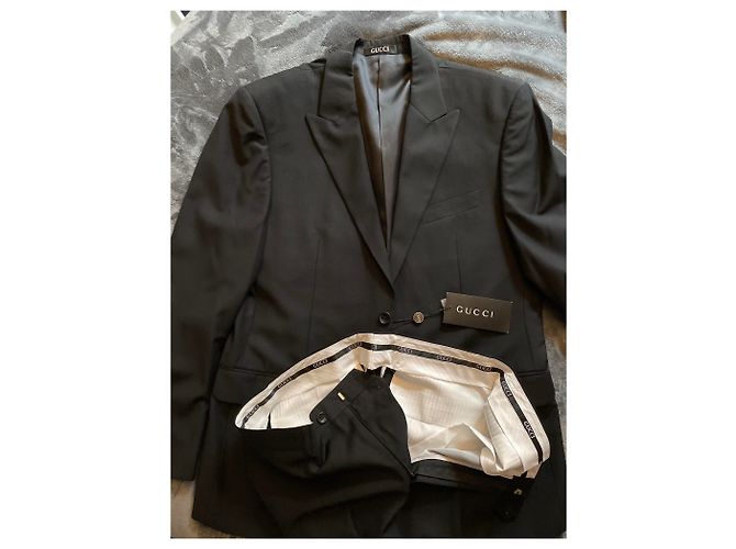Gucci Black Wool and Polyester Suit - view 2