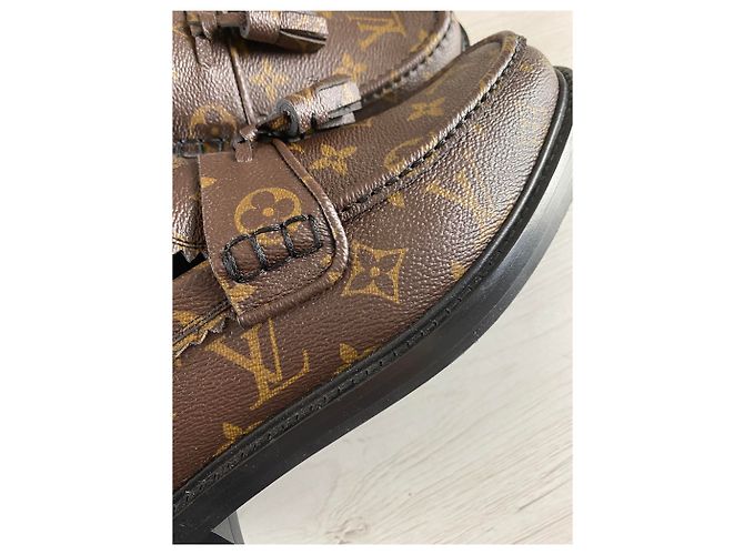 Louis Vuitton Mocassino Voltaire Marrone - vista 4