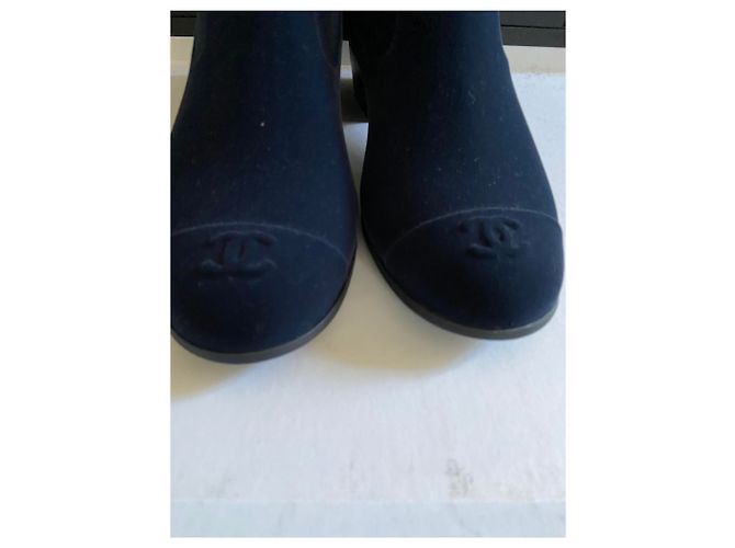 Botas de lluvia Chanel Camellia Azul marino - vista 7