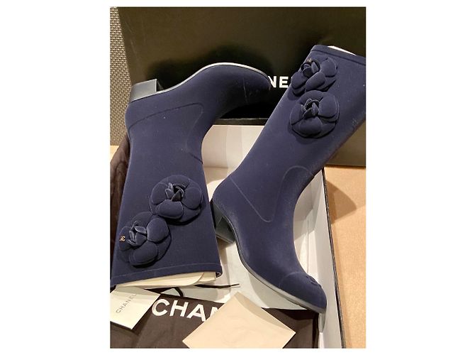 Botas de lluvia Chanel Camellia Azul marino - vista 8