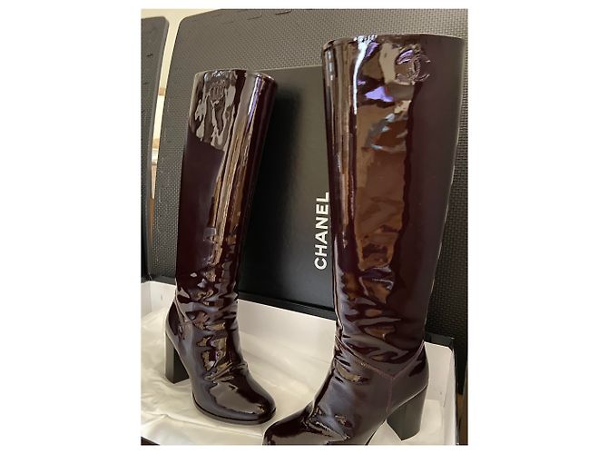 Botas Chanel estilo vinilo Marrón oscuro - vista 11