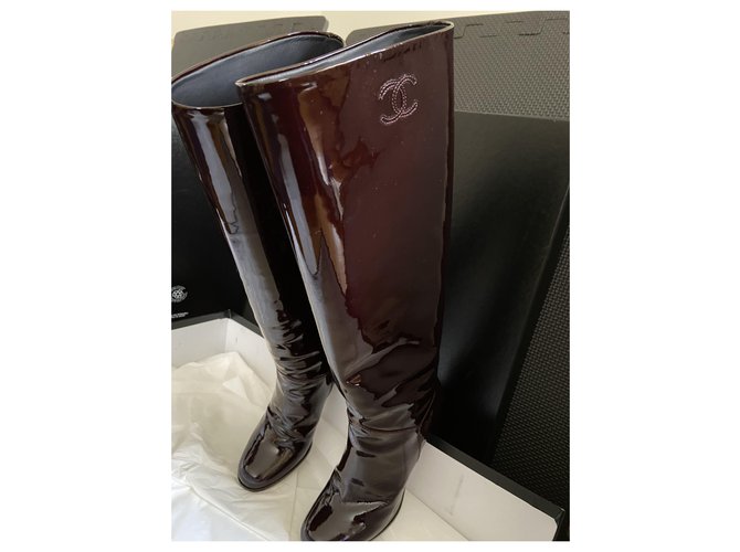 Botas Chanel estilo vinilo Marrón oscuro - vista 14
